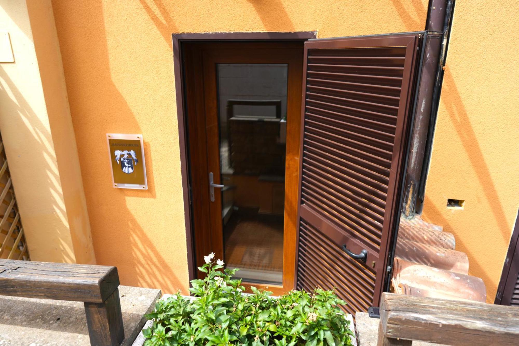 Jannuzzi House Vila Trevignano Romano Exterior foto